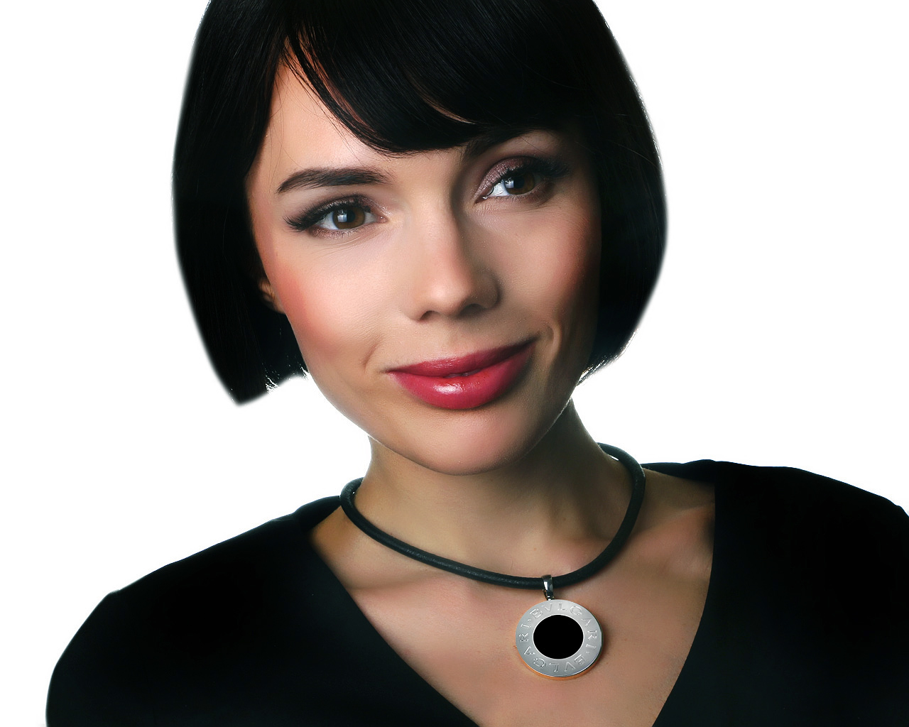 Золотая подвеска с ониксом и перламутром Bvlgari Tondo