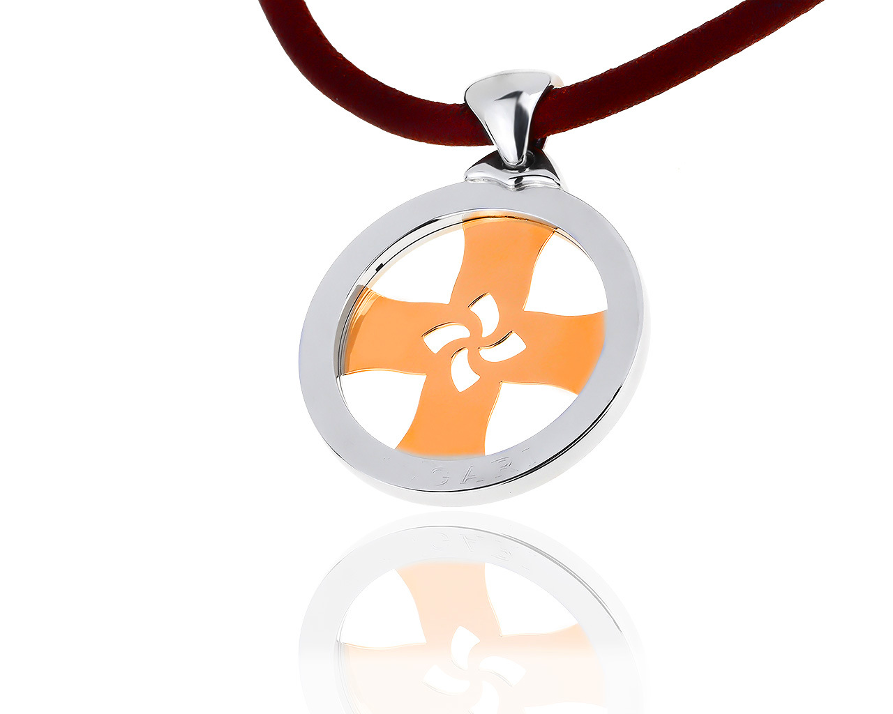 Прекрасная подвеска на гайтане Bvlgari Tondo Cross 120218/7