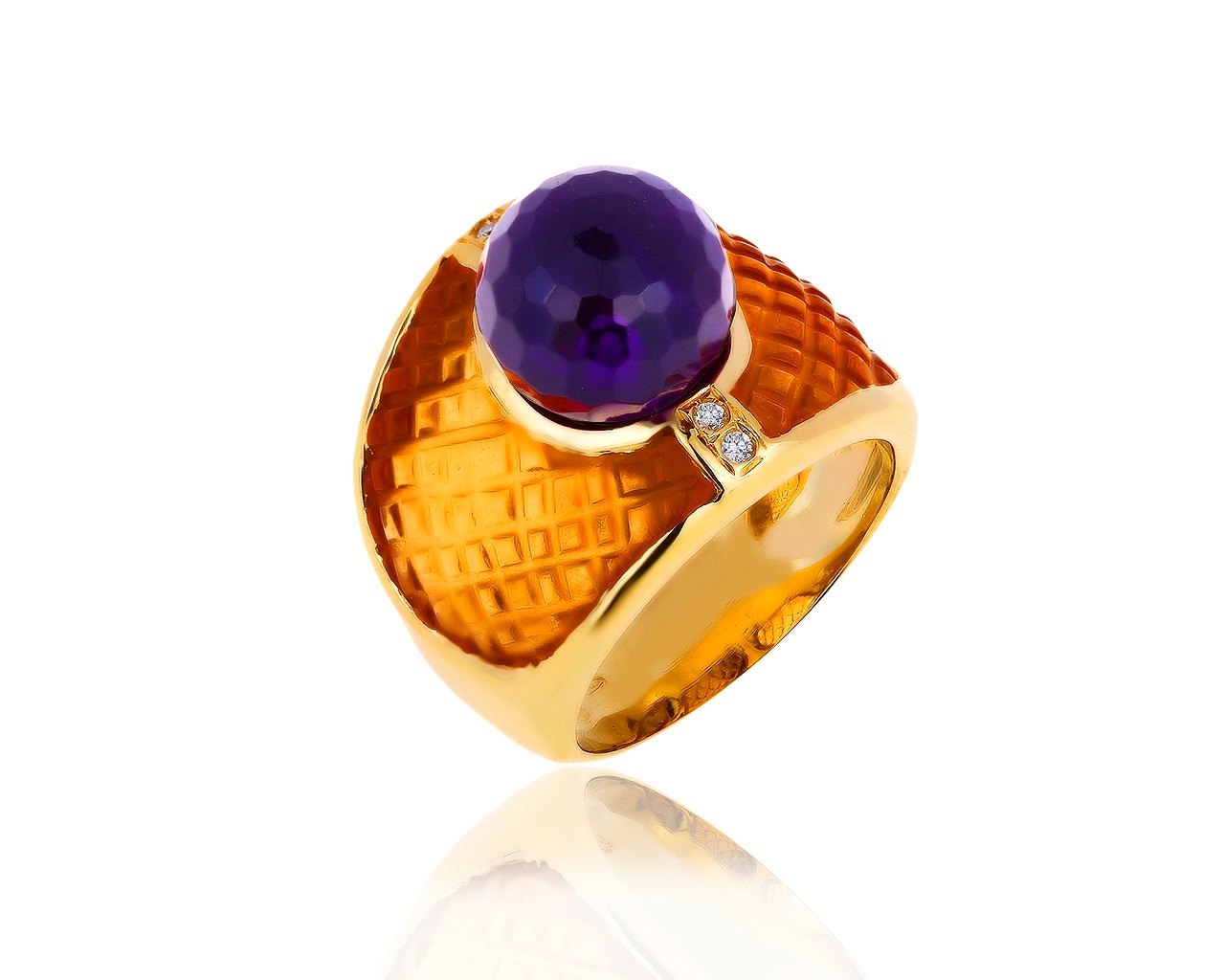 Интересное золотое кольцо с аметистом 6.90ct и бриллиантами 0.04ct