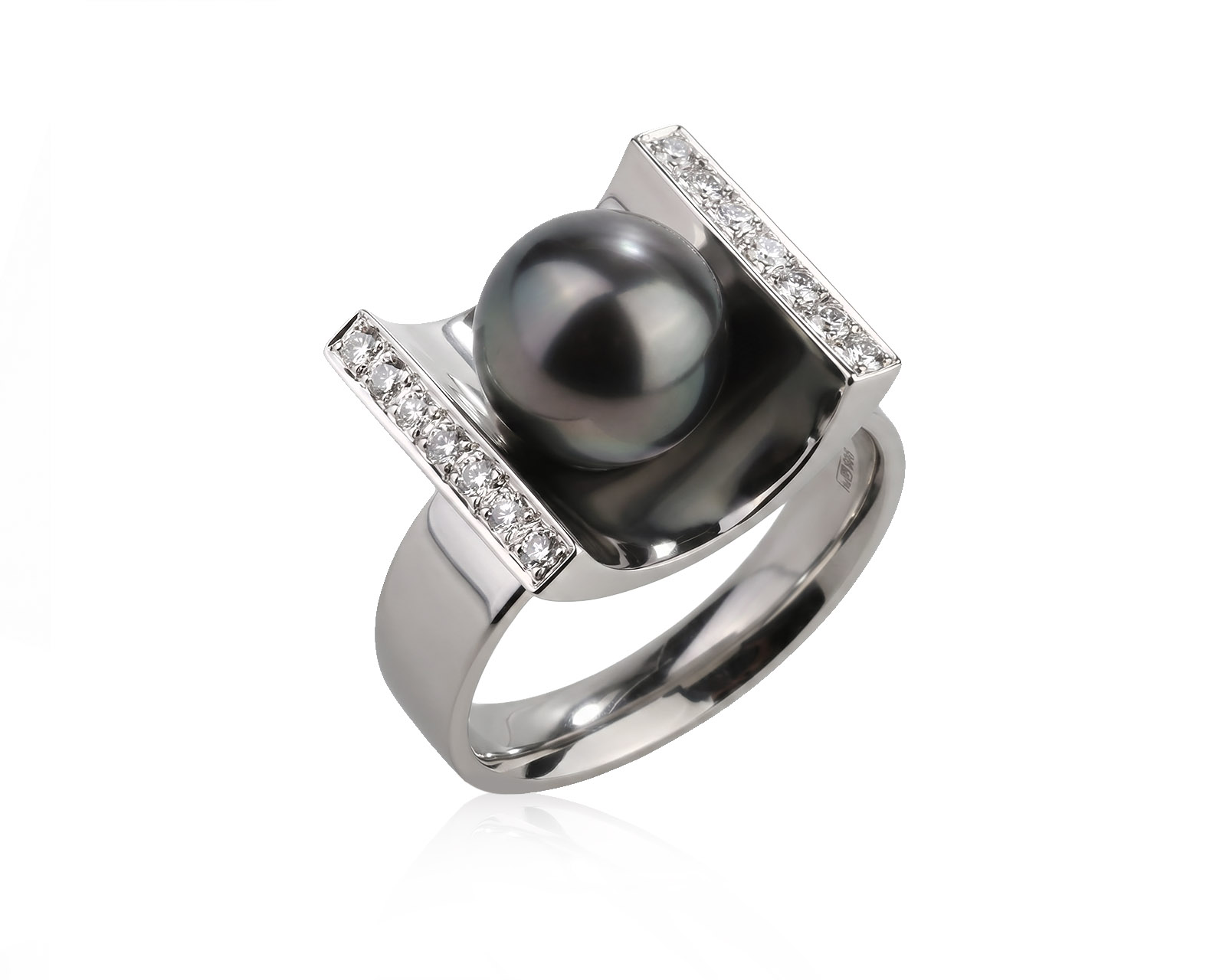 Оригинальное платиновое кольцо c бриллиантами 0.25ct Cédé 240526/3