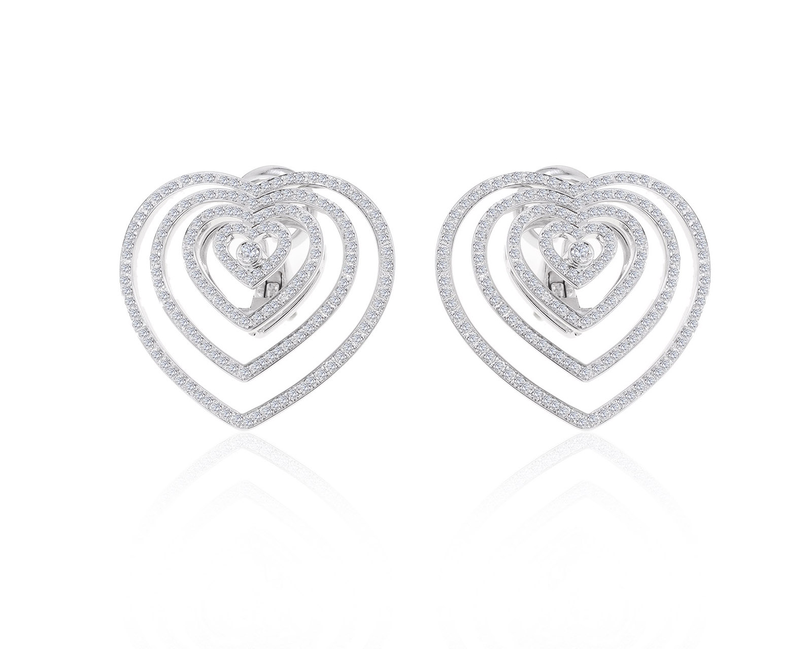 Оригинальные золотые серьги с бриллиантами 3.68ct Chopard Heart 180522/КМ7 Оригинальные золотые серьги с бриллиантами 3.68ct Chopard Heart 180522/КМ7