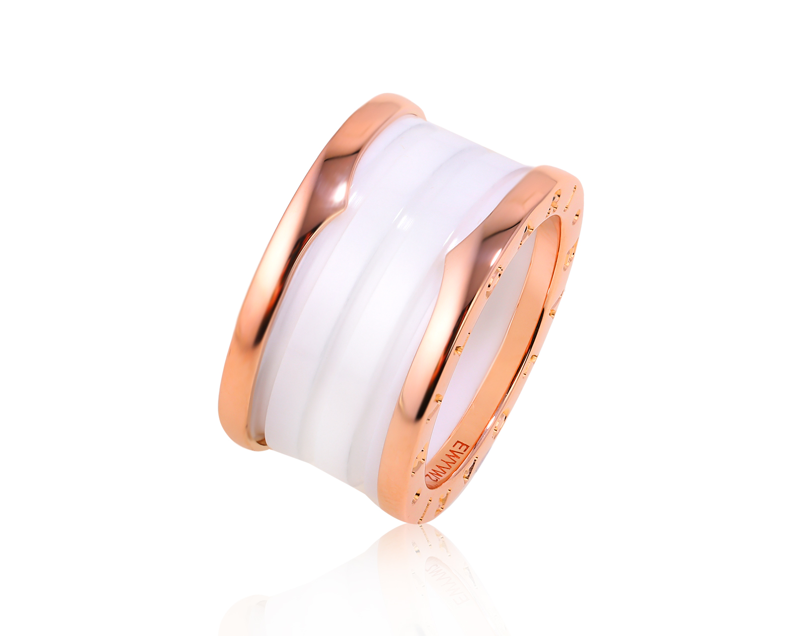 Оригинальное золотое кольцо с белой керамикой Bvlgari B.Zero1