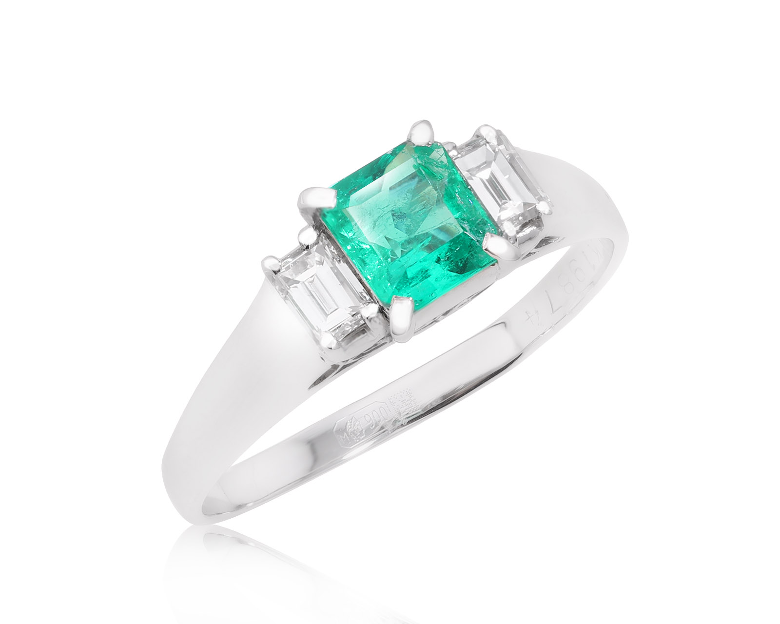 Платиновое кольцо с изумрудом 0.60ct и бриллиантами 0.32ct 080125/2