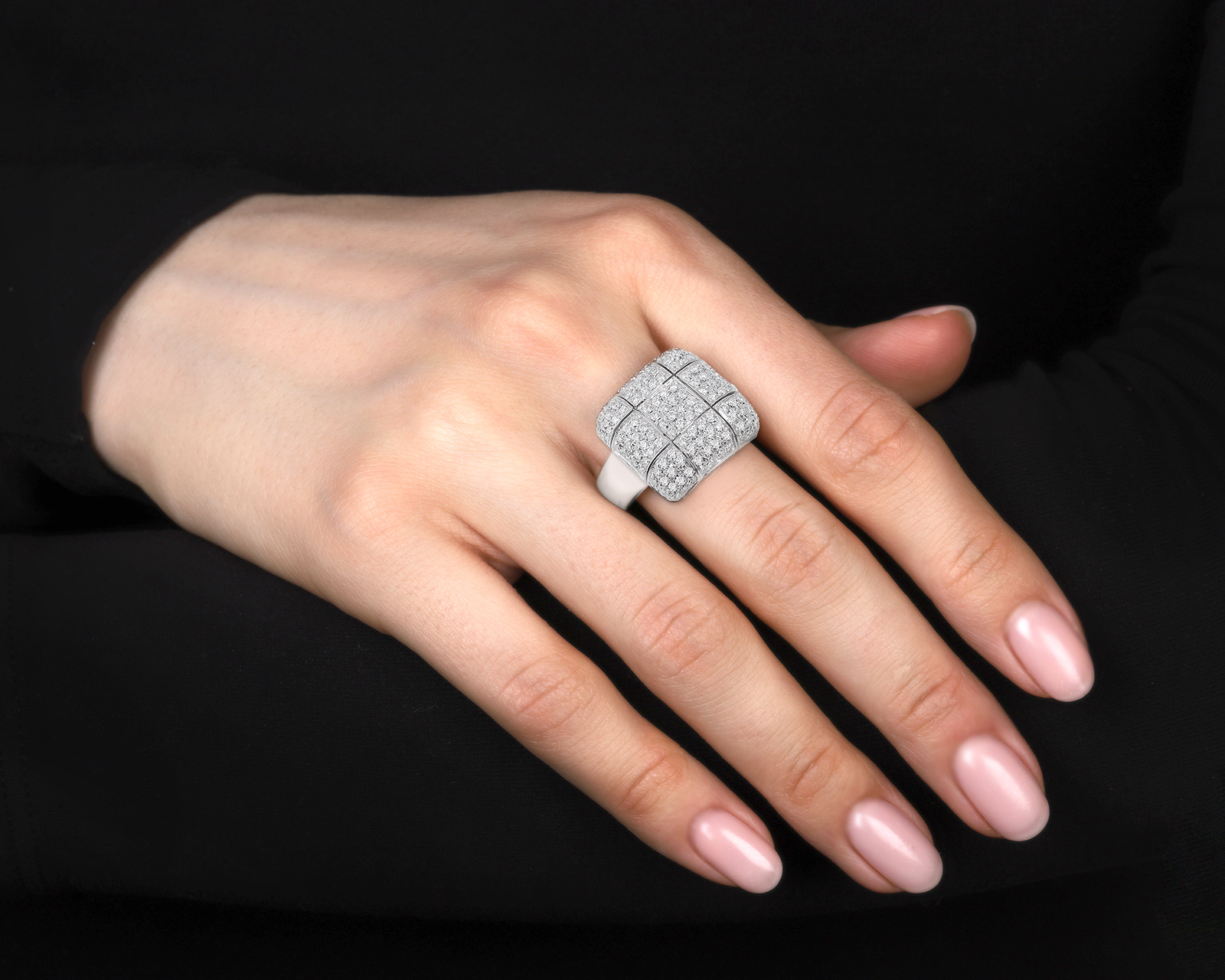 Золотое кольцо с бриллиантами 1.75ct