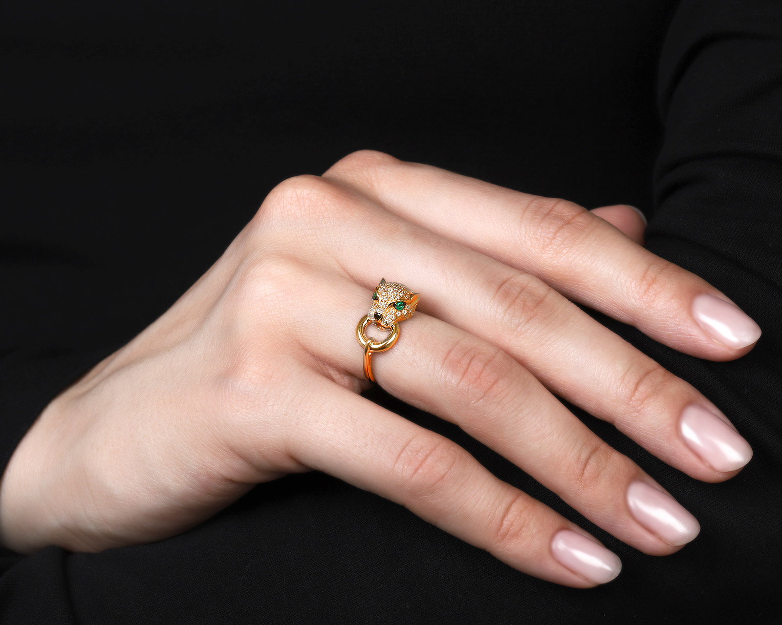 Золотое кольцо с изумрудами 0.04ct и бриллиантами 0.33ct