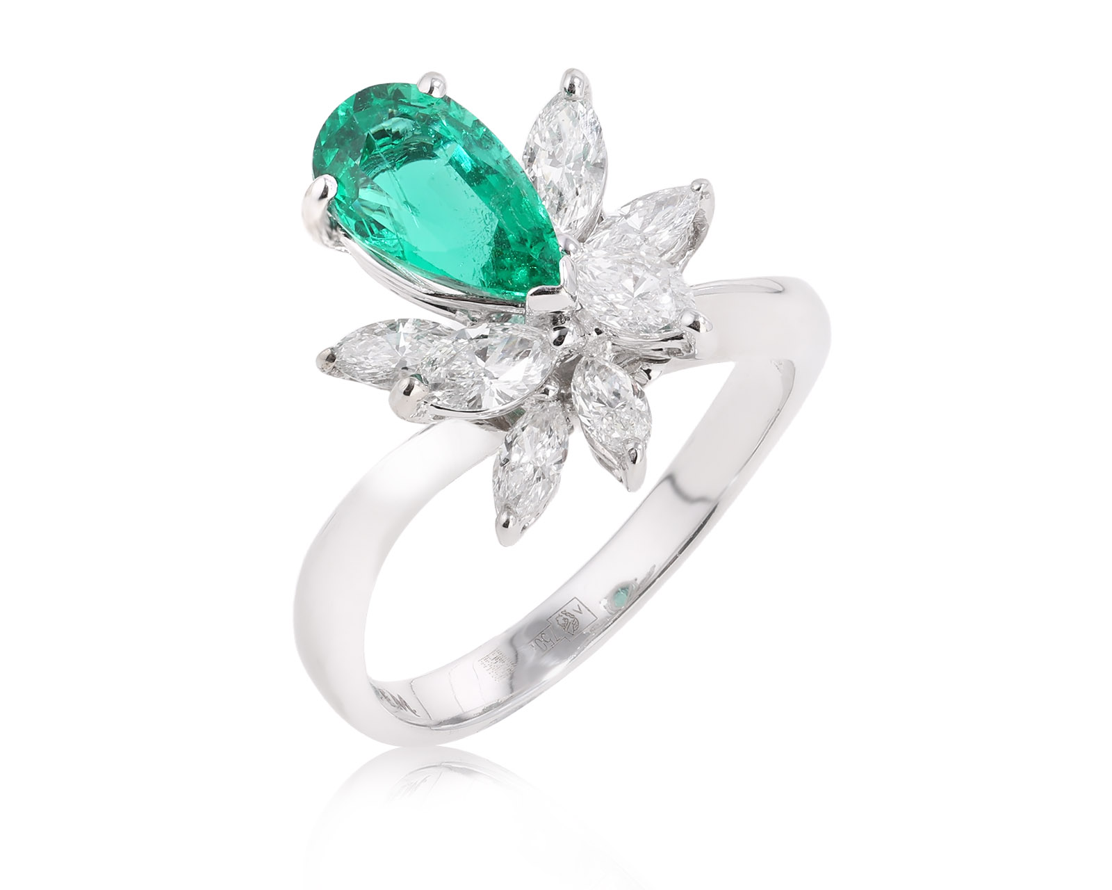 Золотое кольцо с изумрудом 1.35ct и бриллиантами 0.83ct Evgeny Matveev 181225/1