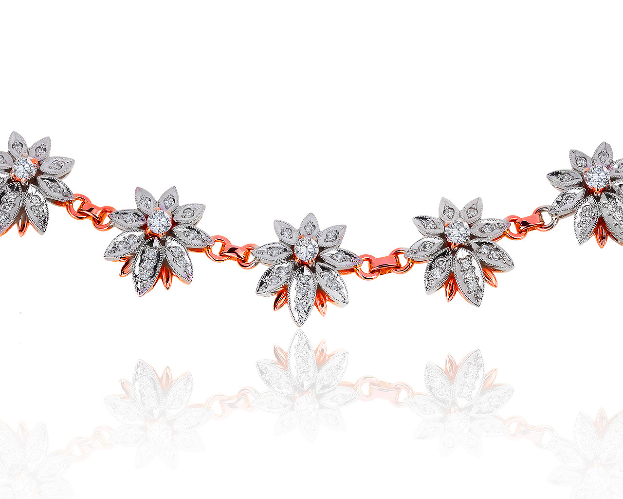 Праздничное золотое колье с бриллиантами 2.09ct