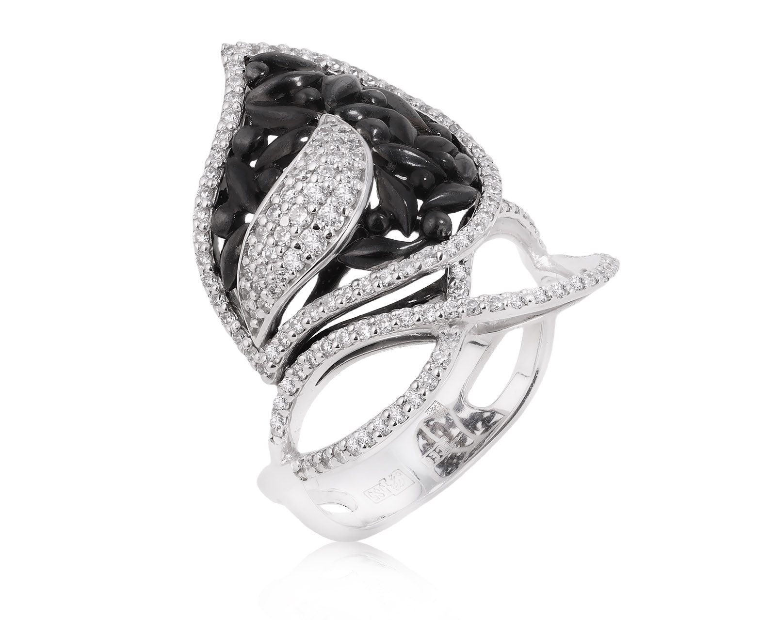 Оригинальное золотое кольцо с бриллиантами 0.65ct Constantin Artmayer