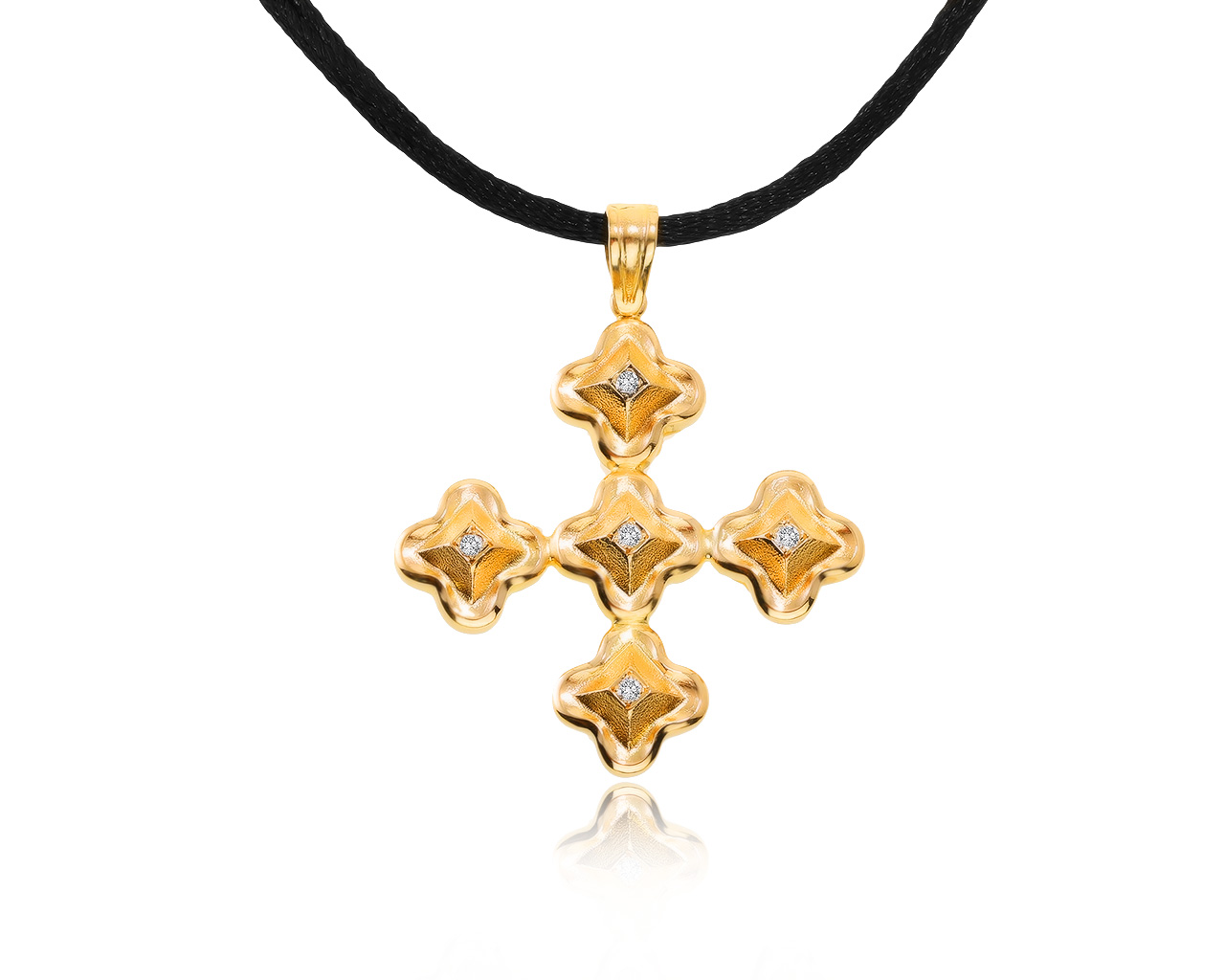 Безупречный золотой кулон с бриллиантами 0.10ct 010321/12