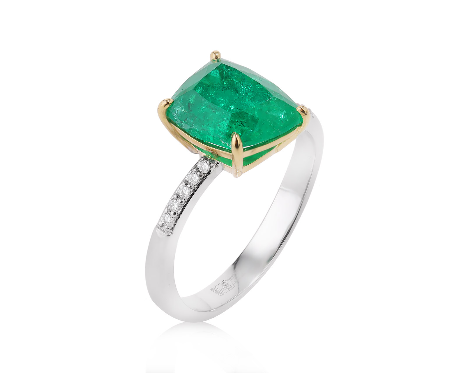 Золотое кольцо с изумрудом 3.29ct и бриллиантами 0.07ct 311022/8