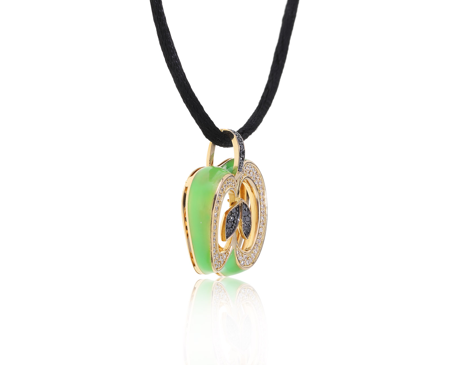 Притягательный золотой кулон с бриллиантами 0.47ct