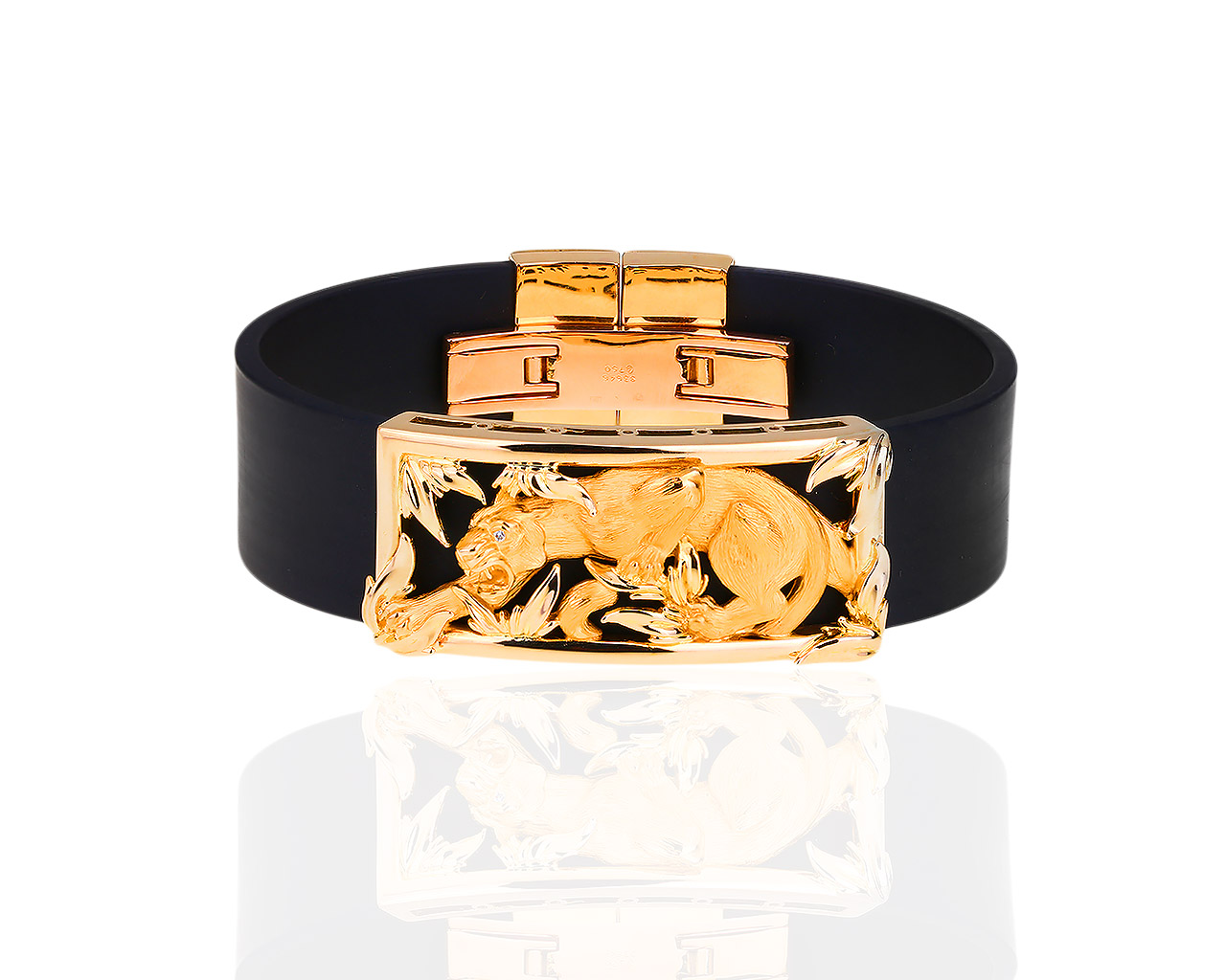 Массивный золотой браслет с бриллиантом Magerit Puma 310818/4