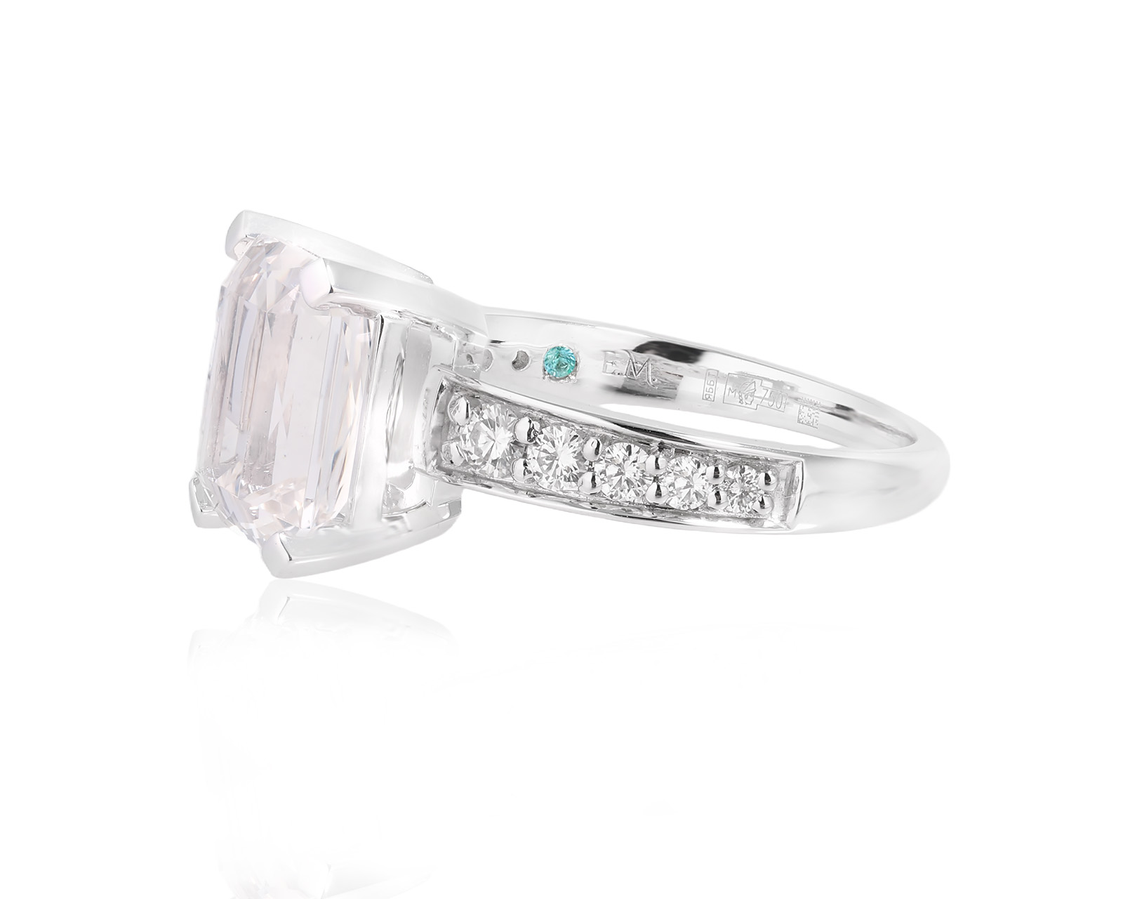 Золотое кольцо с данбуритом 3.54ct Evgeny Matveev