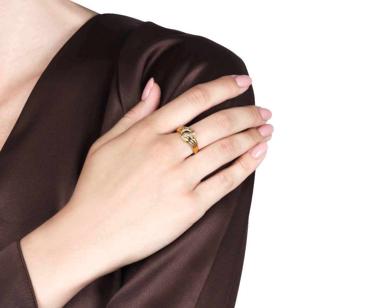 Прекрасное золотое кольцо с бриллиантами 0.14ct