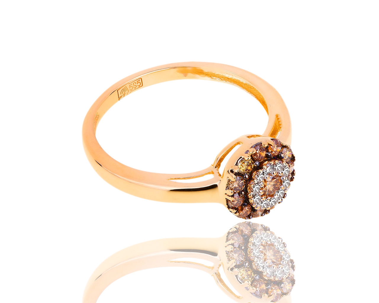 Интересное золотое кольцо с бриллиантами 0.26ct