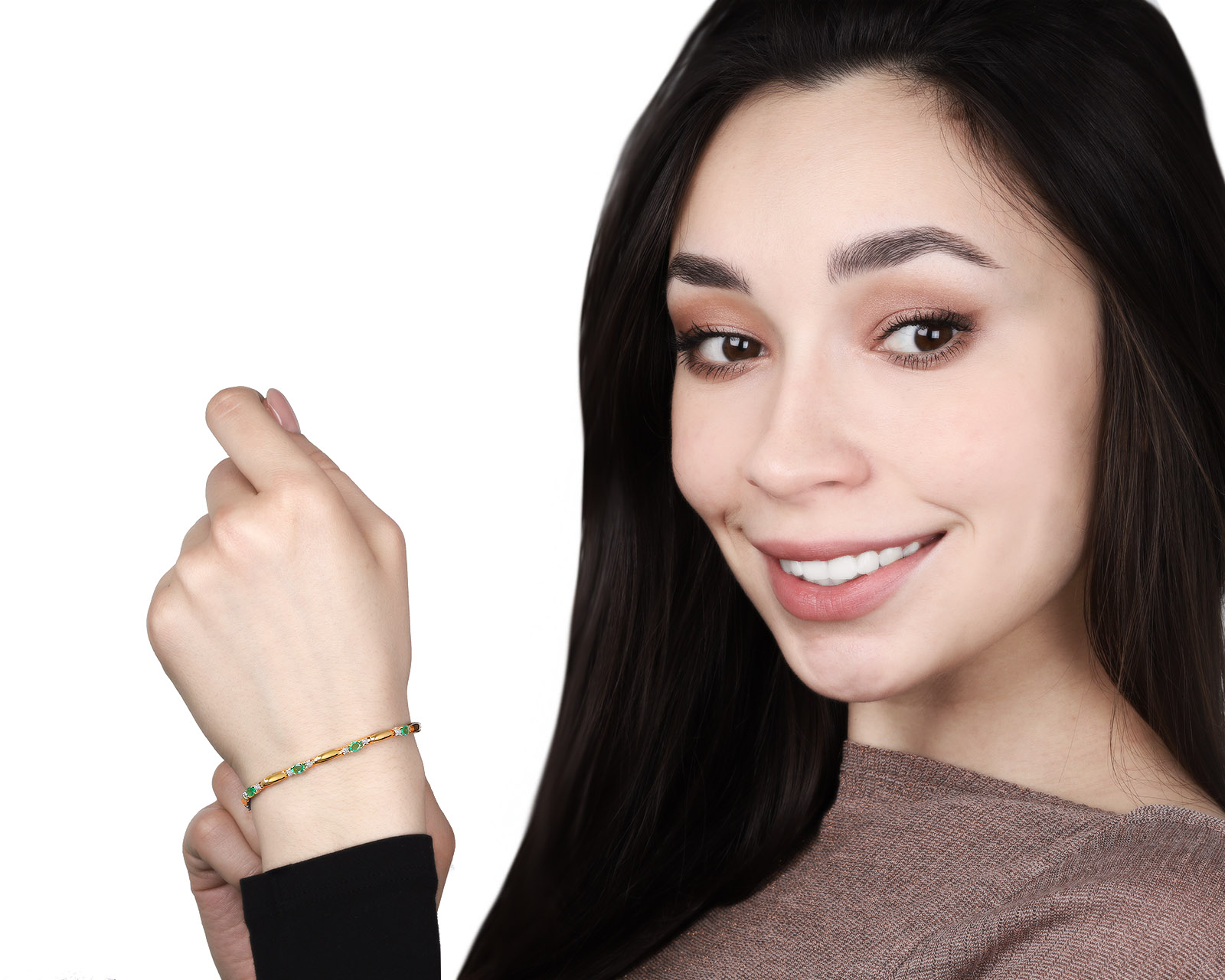 Прелестный золотой браслет с изумрудами 2.12ct