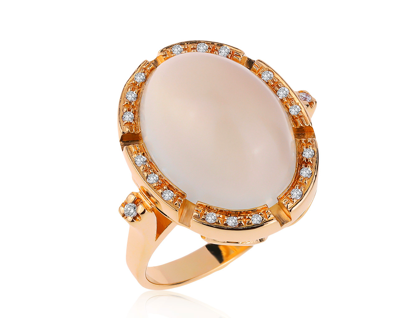 Романтичное золотое кольцо с лунным камнем 10.01ct