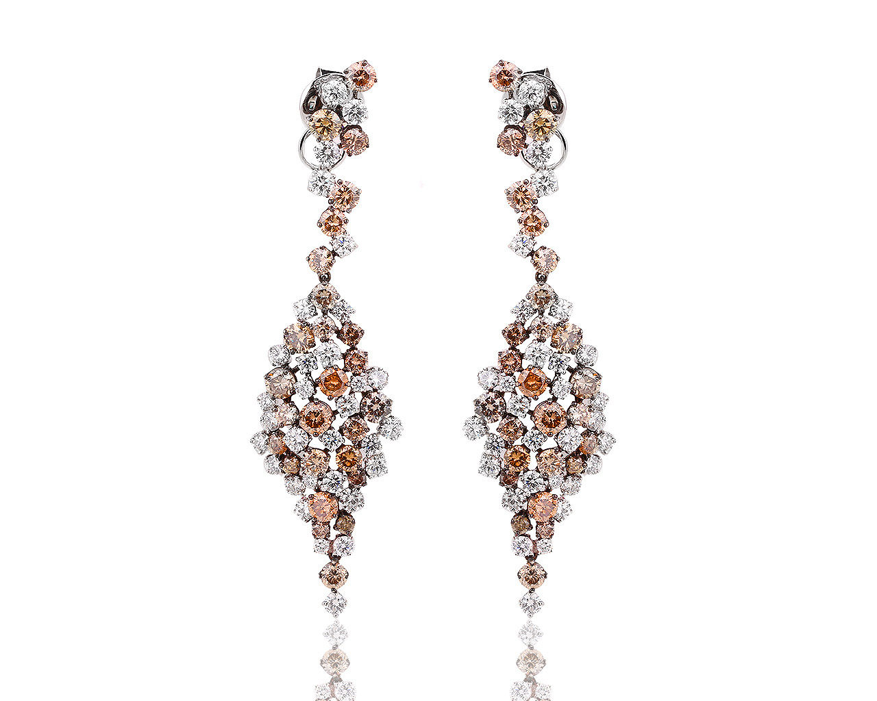 Золотые серьги с белыми и коньячными бриллиантами 10.68ct 160818/11