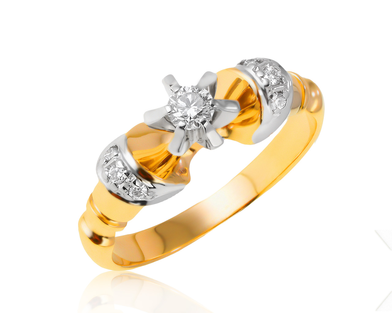 Нарядное золотое кольцо с бриллиантами 0.25ct
