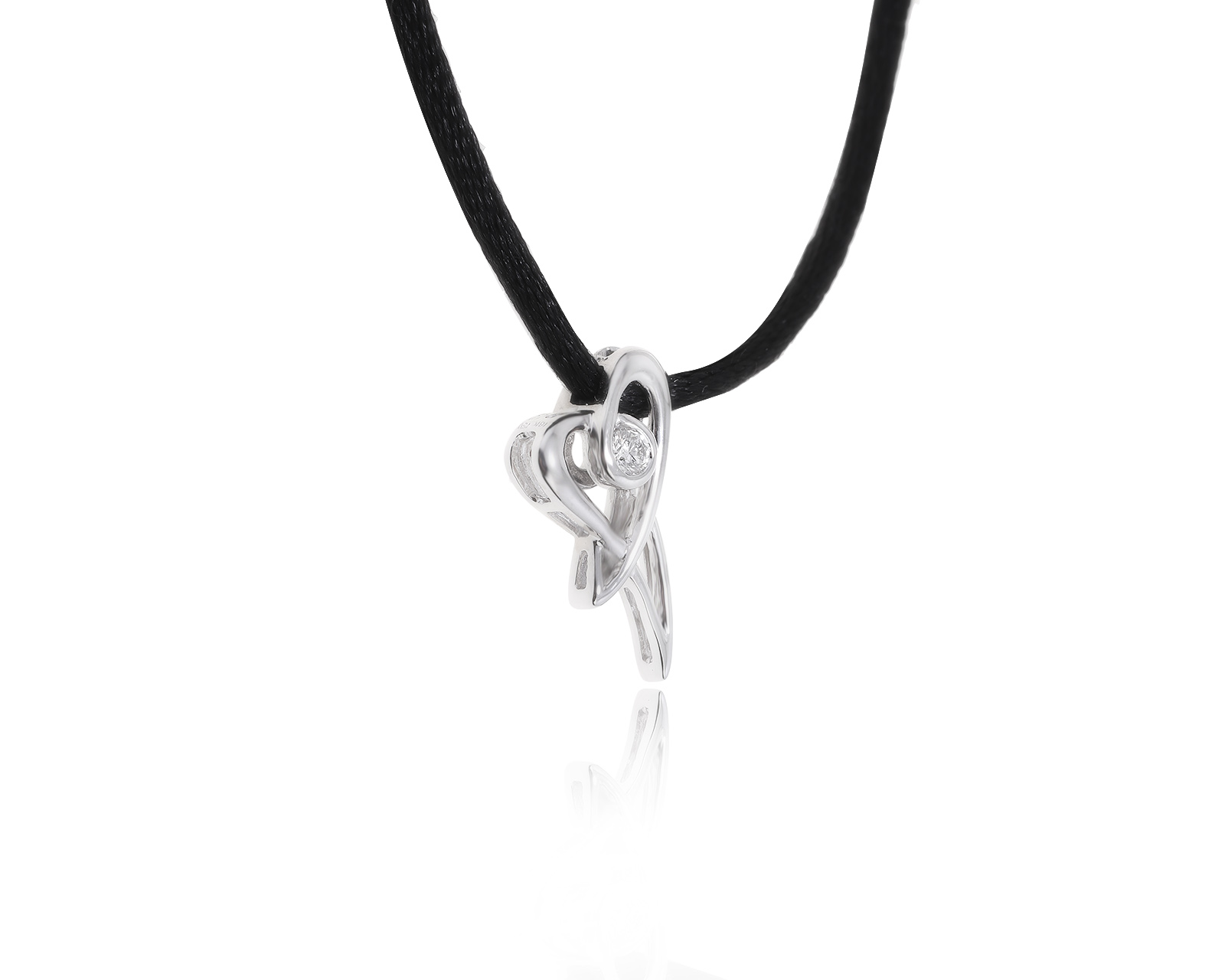 Золотой кулон с бриллиантом 0.09ct