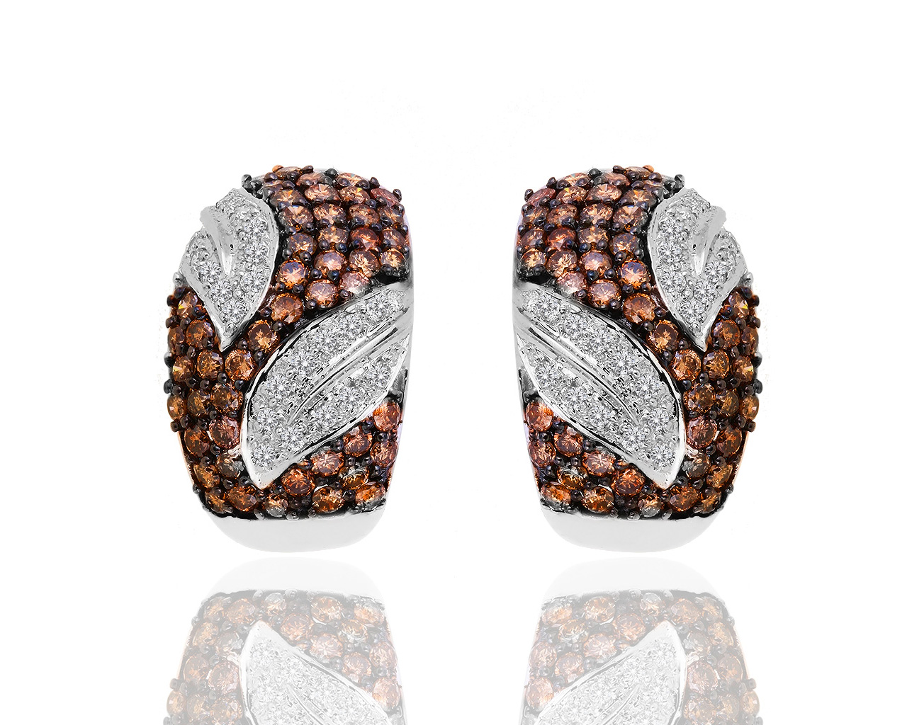 Золотые серьги с белыми и коньячными бриллиантами 3.81ct 231017/8