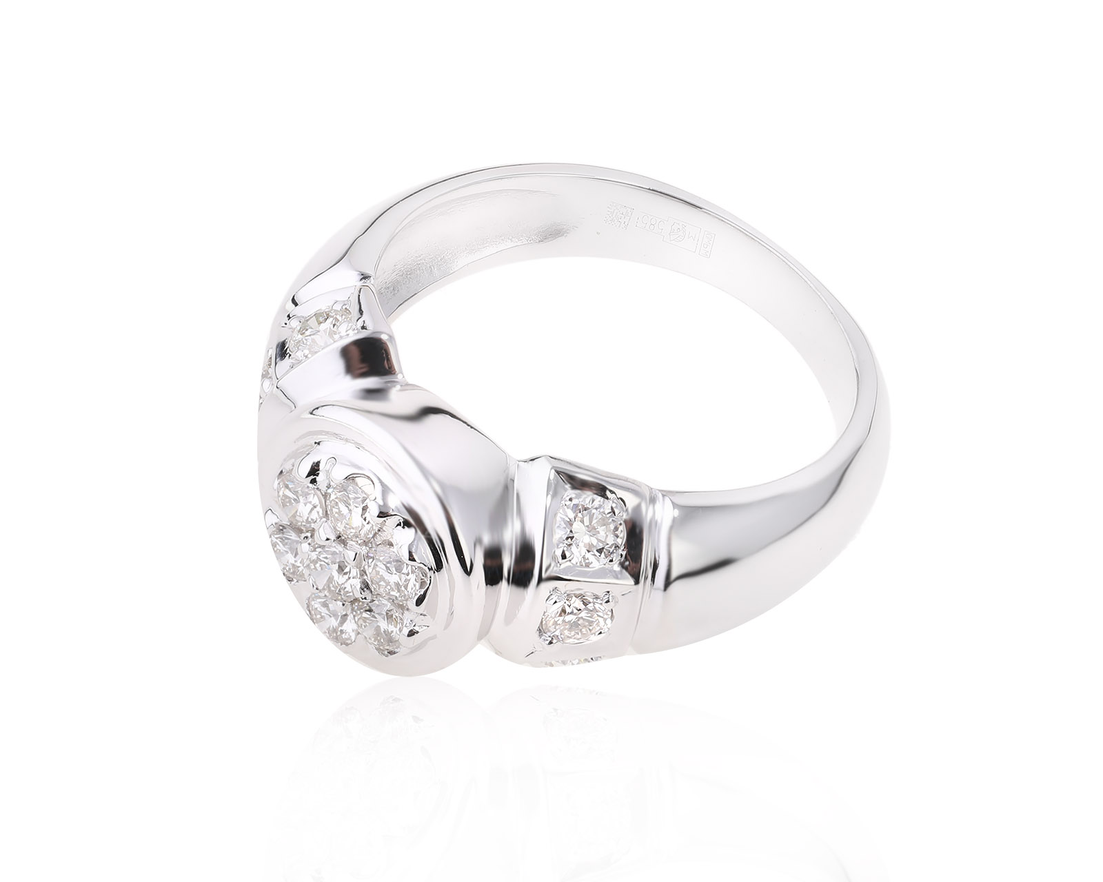 Золотое кольцо с бриллиантами 0.70ct