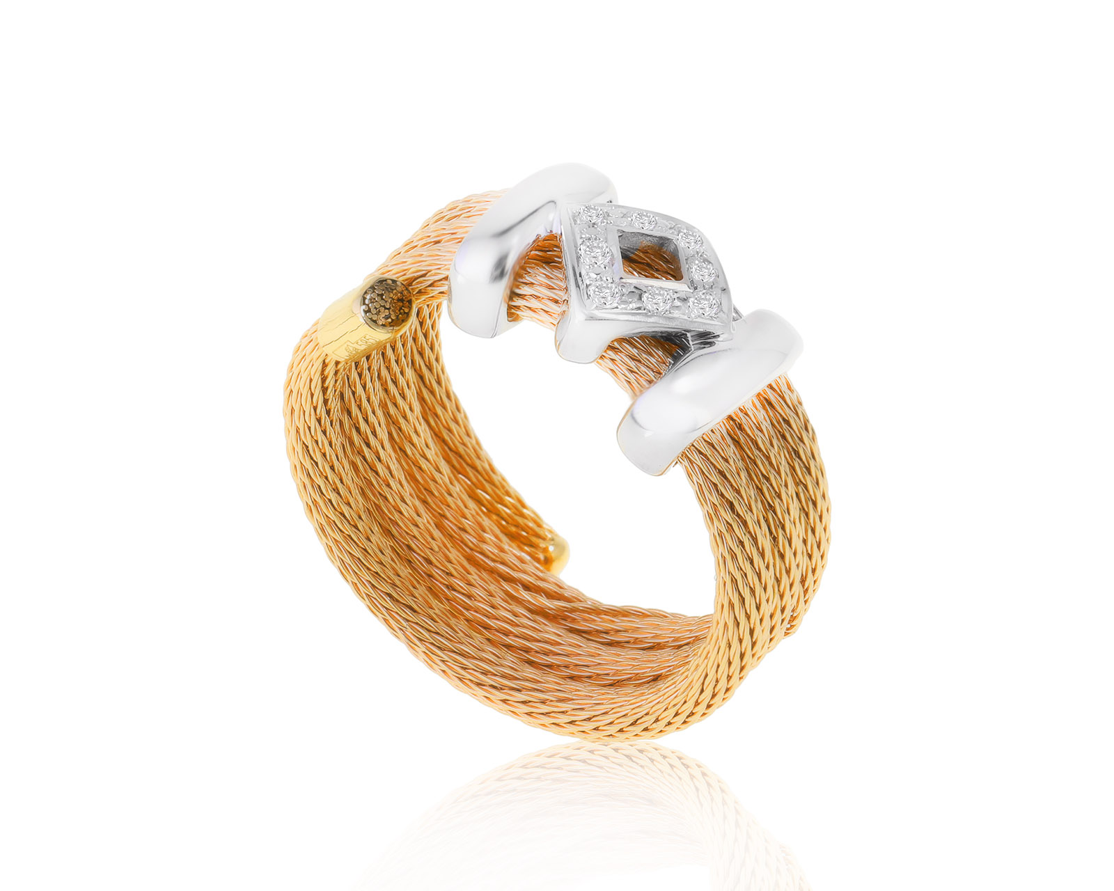 Красивое золотое кольцо с бриллиантами 0.07ct 310822/22