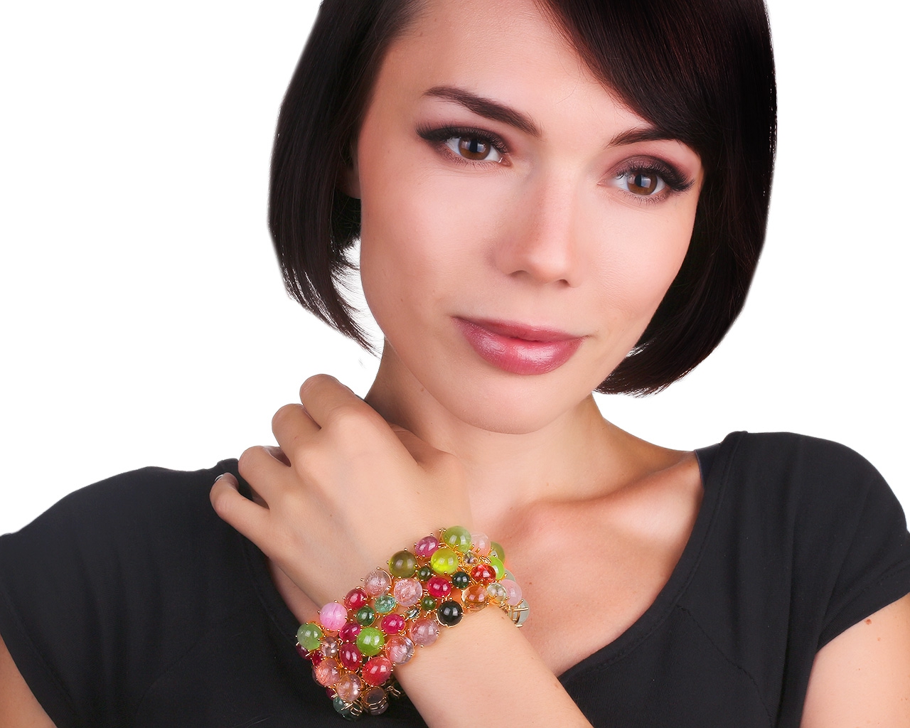 Коктейльный золотой браслет с цветными камнями