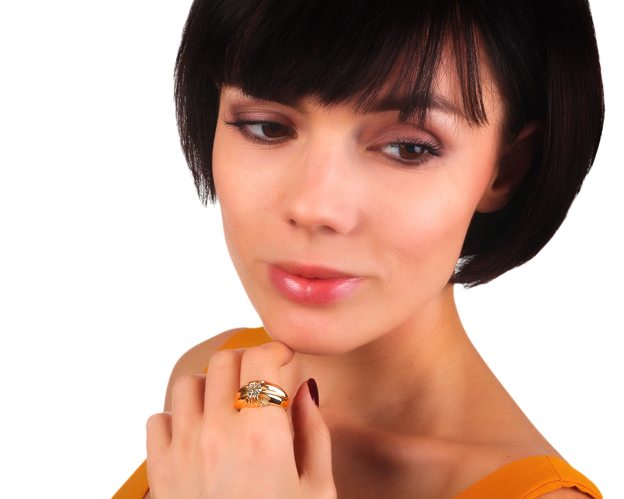 Помолвочное золотое кольцо с бриллиантом 1.64ct