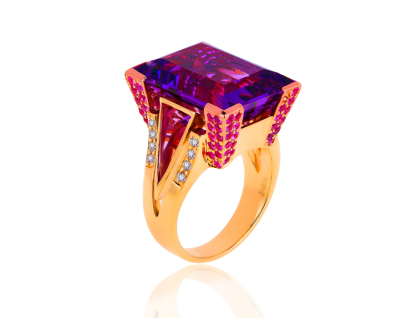 Женственное золотое кольцо с аметистами 18.25ct 120919/7