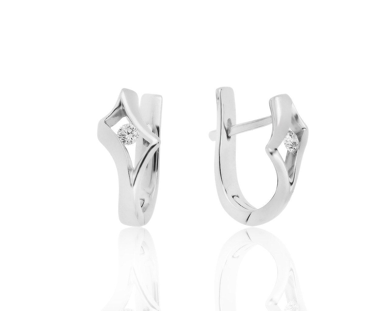 Изысканные золотые серьги с бриллиантами 0.15ct