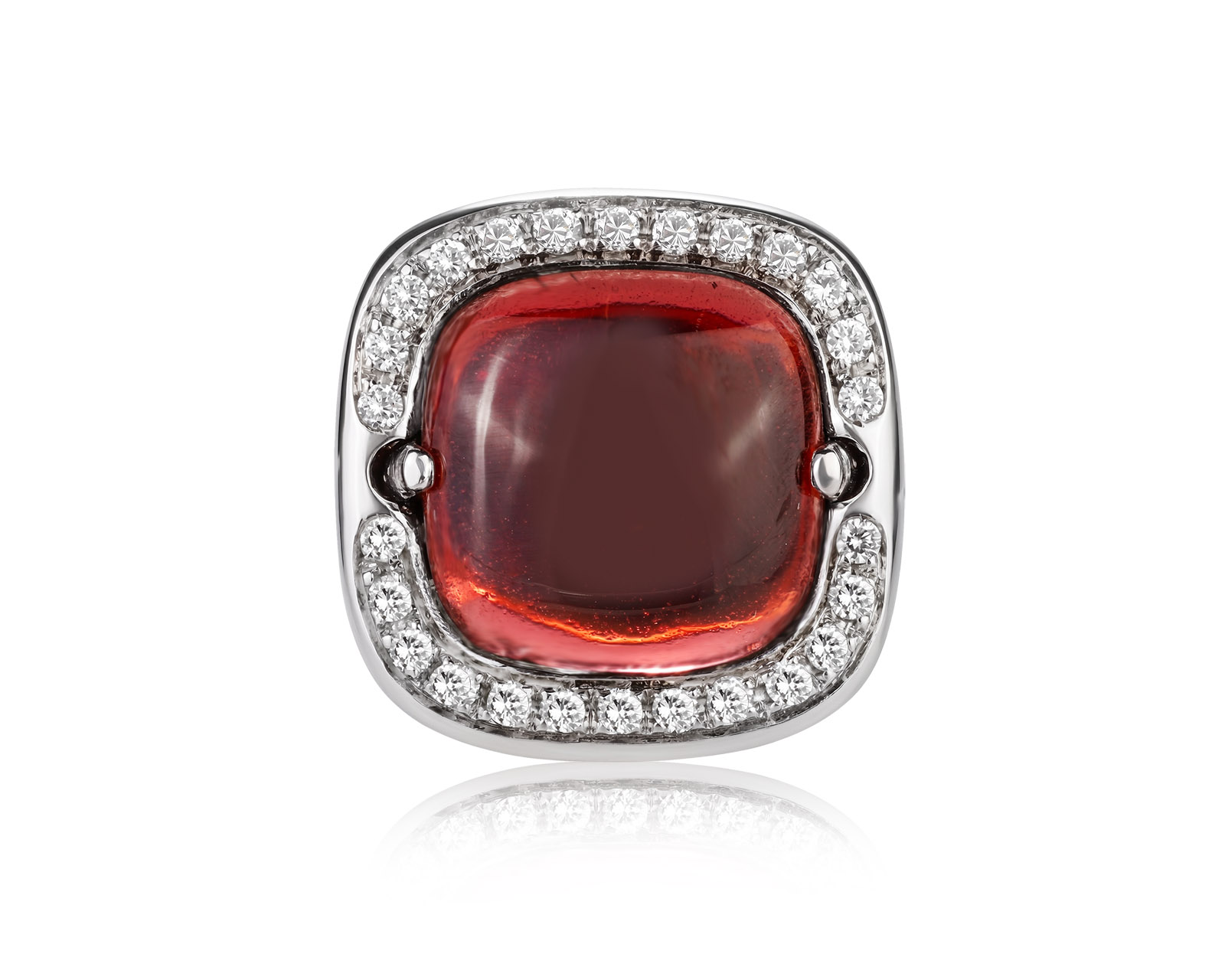 Золотое кольцо с гранатом 9.60ct и бриллиантами 0.41ct