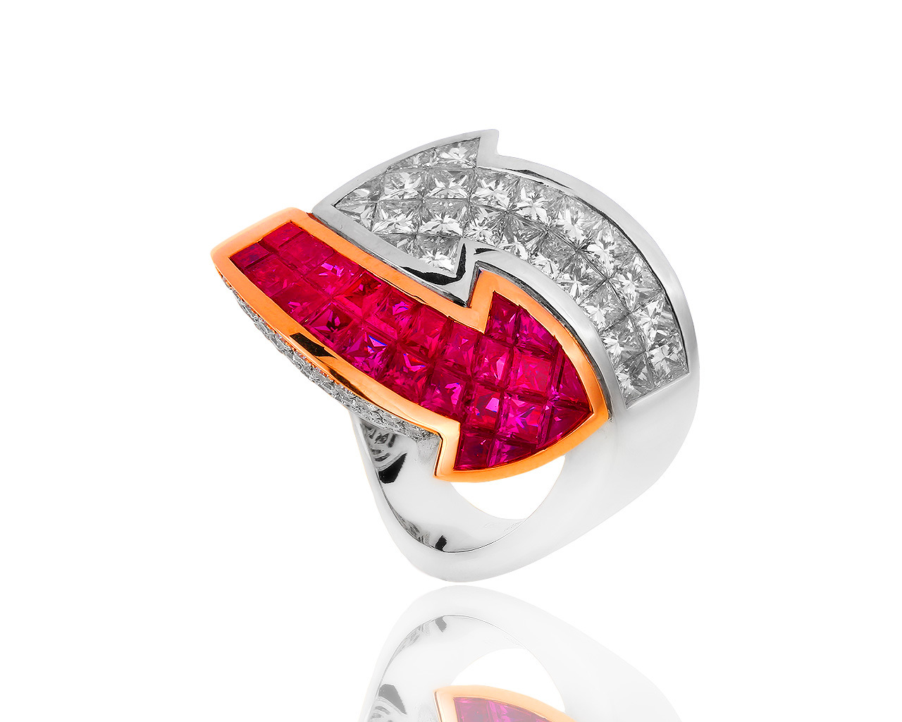 Золотое кольцо с рубинами и бриллиантами 2.25ct
