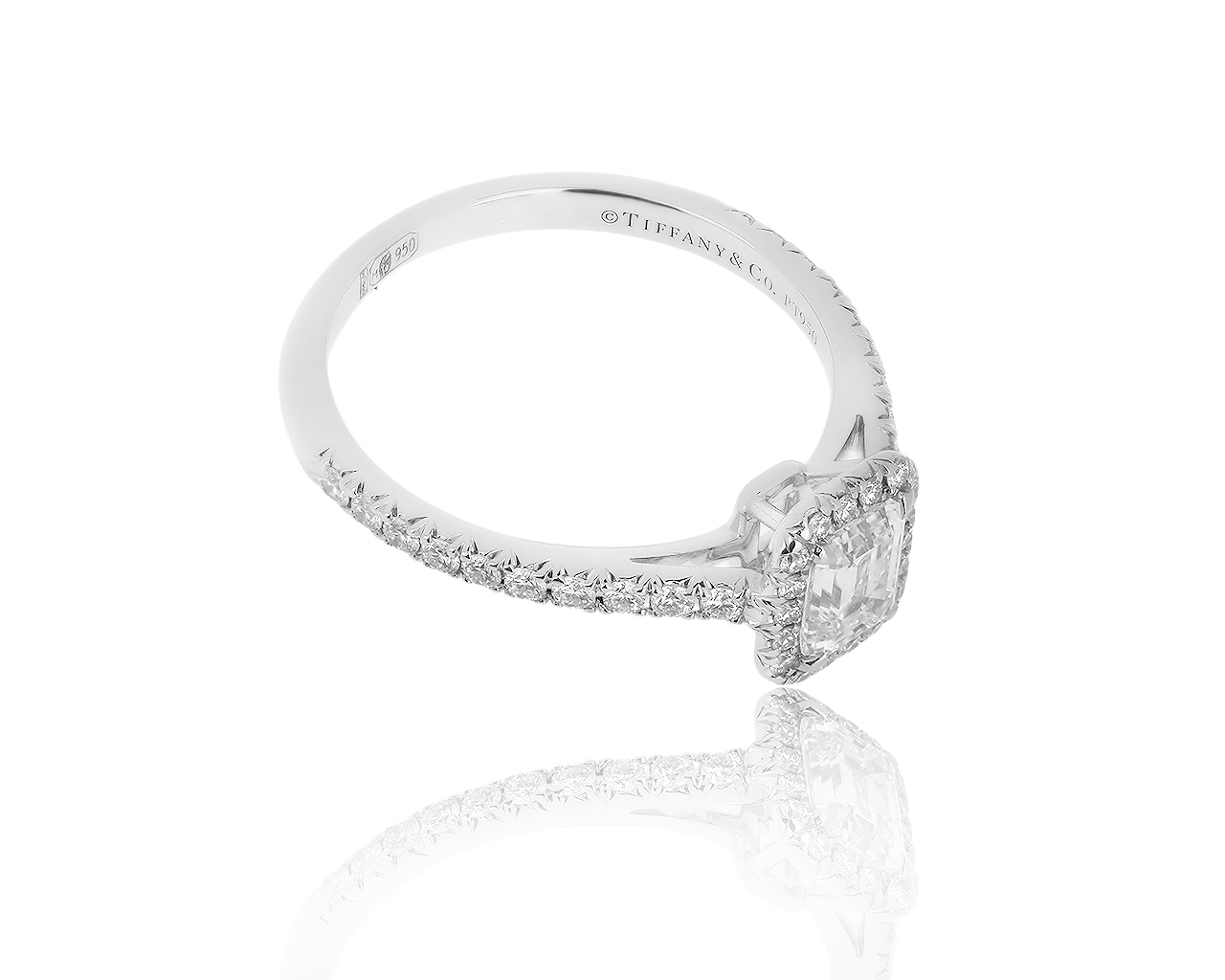 Оригинальное платиновое кольцо с бриллиантами 0.77ct Tiffany&Co