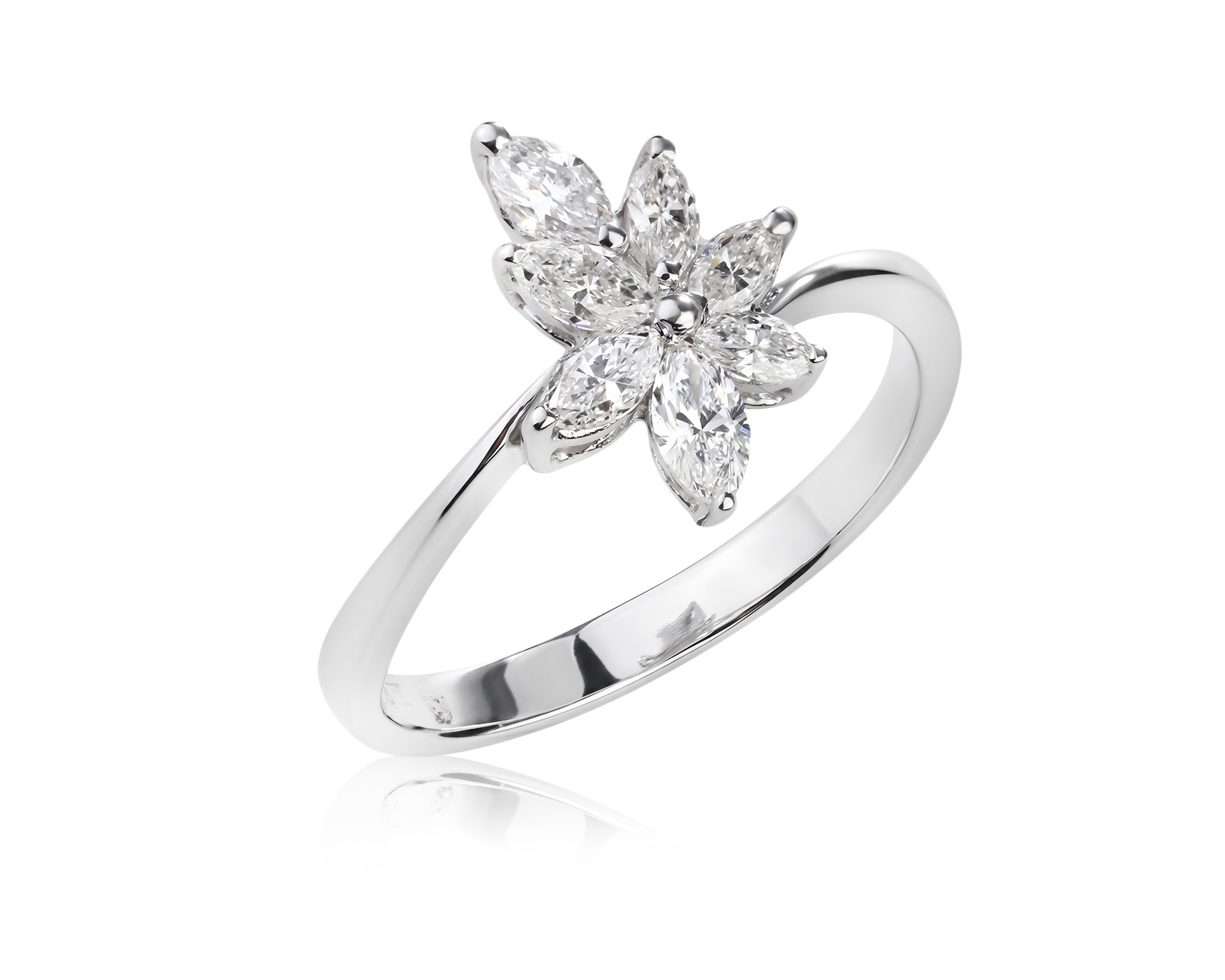 Золотое кольцо с бриллиантами 0.65ct 240126/3