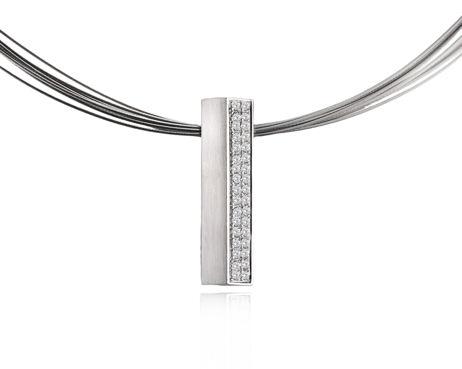 Оригинальный платиновый кулон с бриллиантами 0.71ct Cédé 140926/6