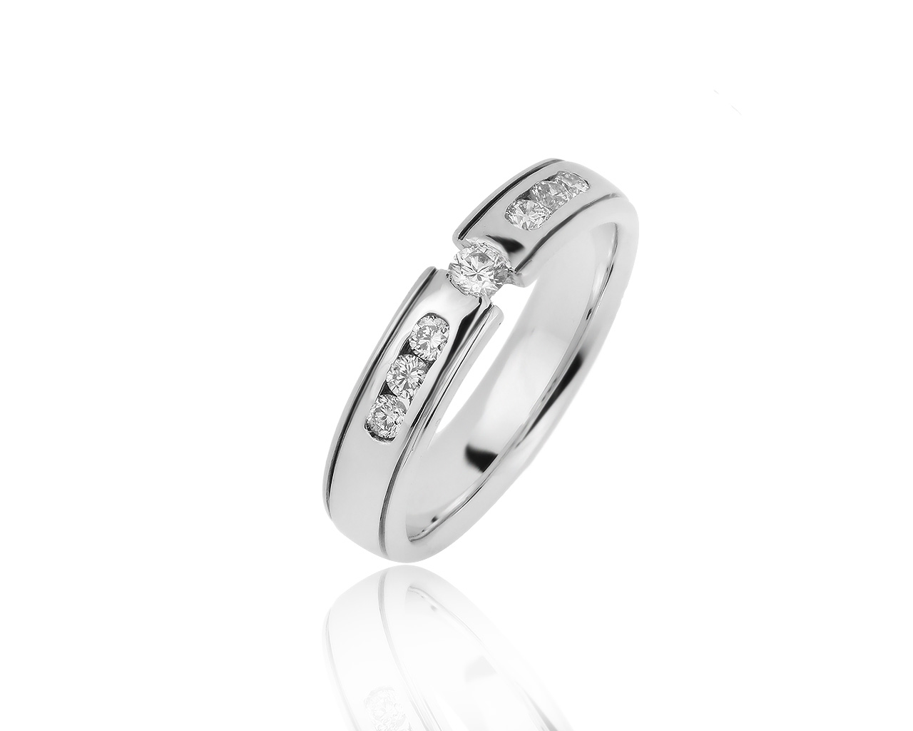 Достойное золотое кольцо с бриллиантами 0.35ct 130519/11 Достойное золотое кольцо с бриллиантами 0.35ct 130519/11