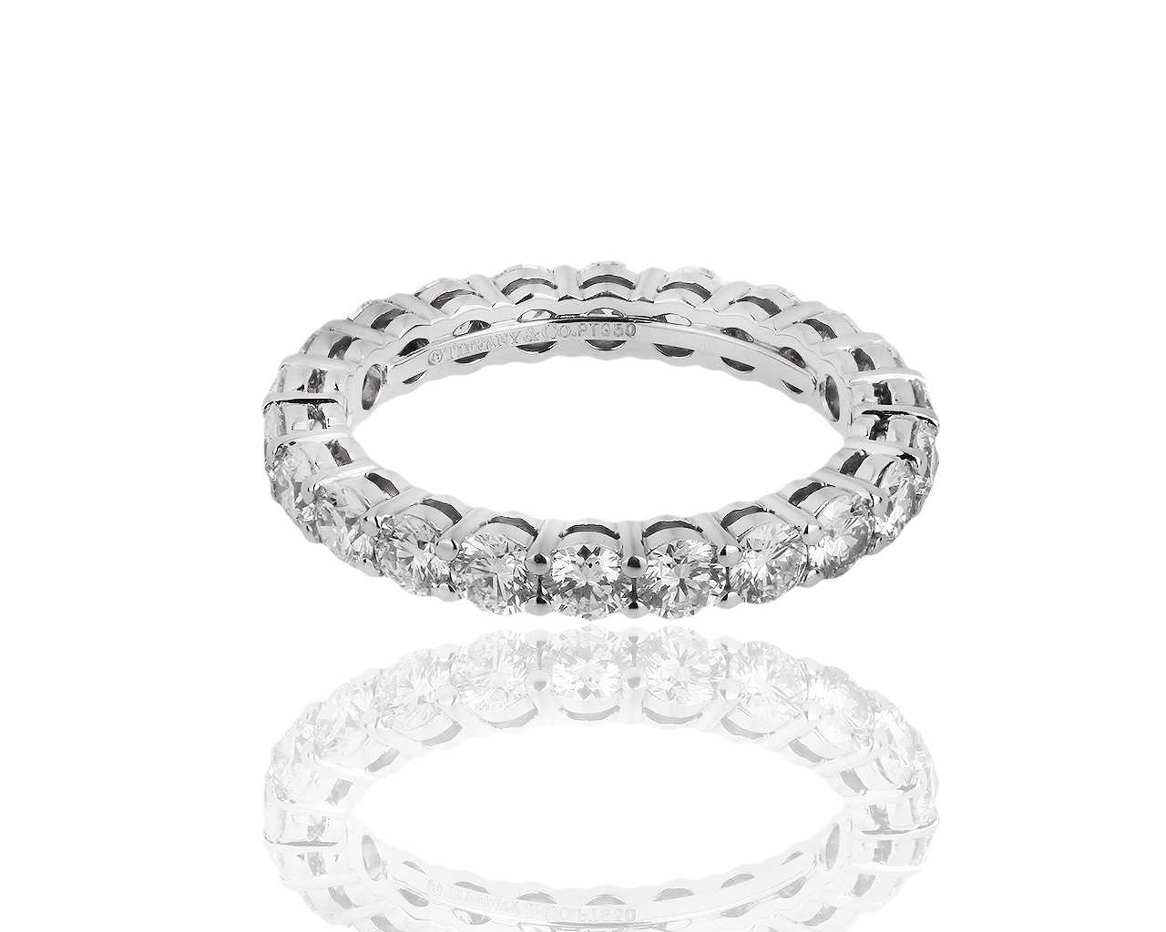 Платиновое кольцо с бриллиантами 1.92ct Tiffany&Co 021118/15 Платиновое кольцо с бриллиантами 1.92ct Tiffany&Co 021118/15