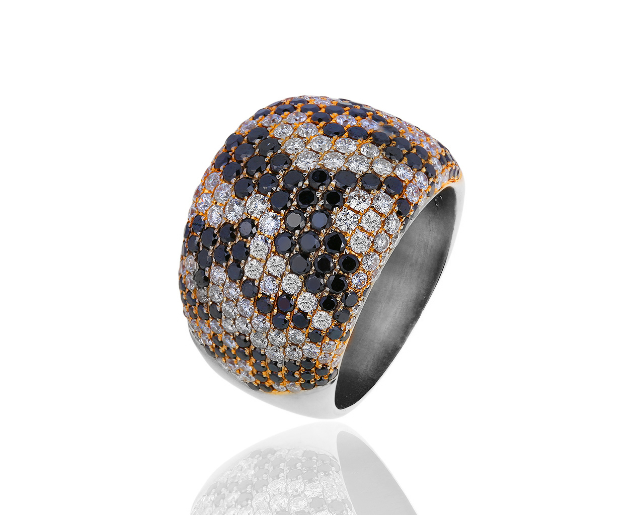 Оригинальное золотое кольцо с белыми и черными бриллиантами 5.23ct LTJ 230319/1