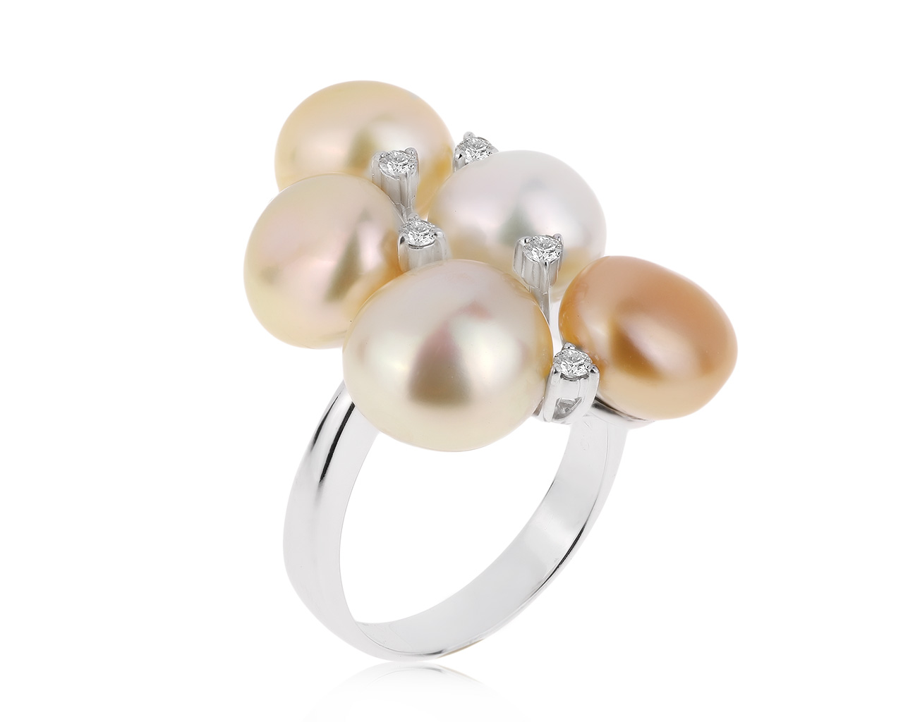 Женственное золотое кольцо с жемчугом 8-10 мм 300920/2