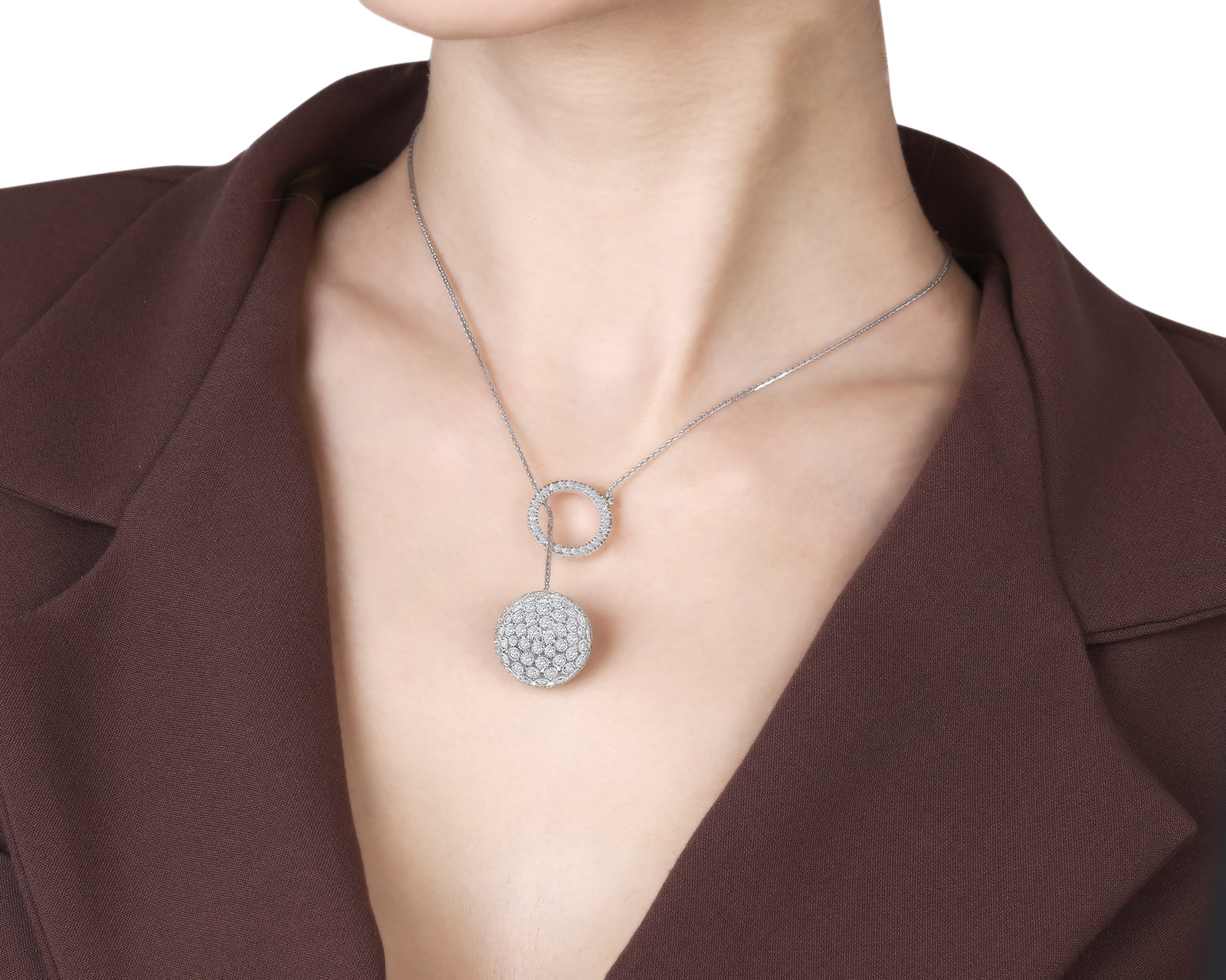 Изумительное золотое колье с бриллиантами 4.15ct