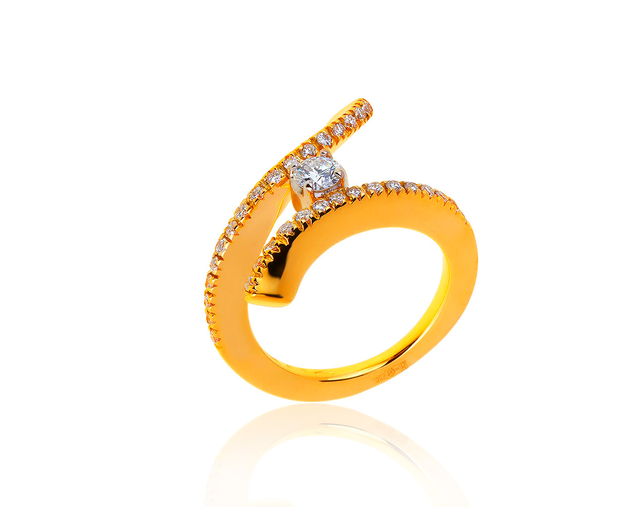 Оригинальное золотое кольцо с бриллиантами 0.44ct Damiani Eden