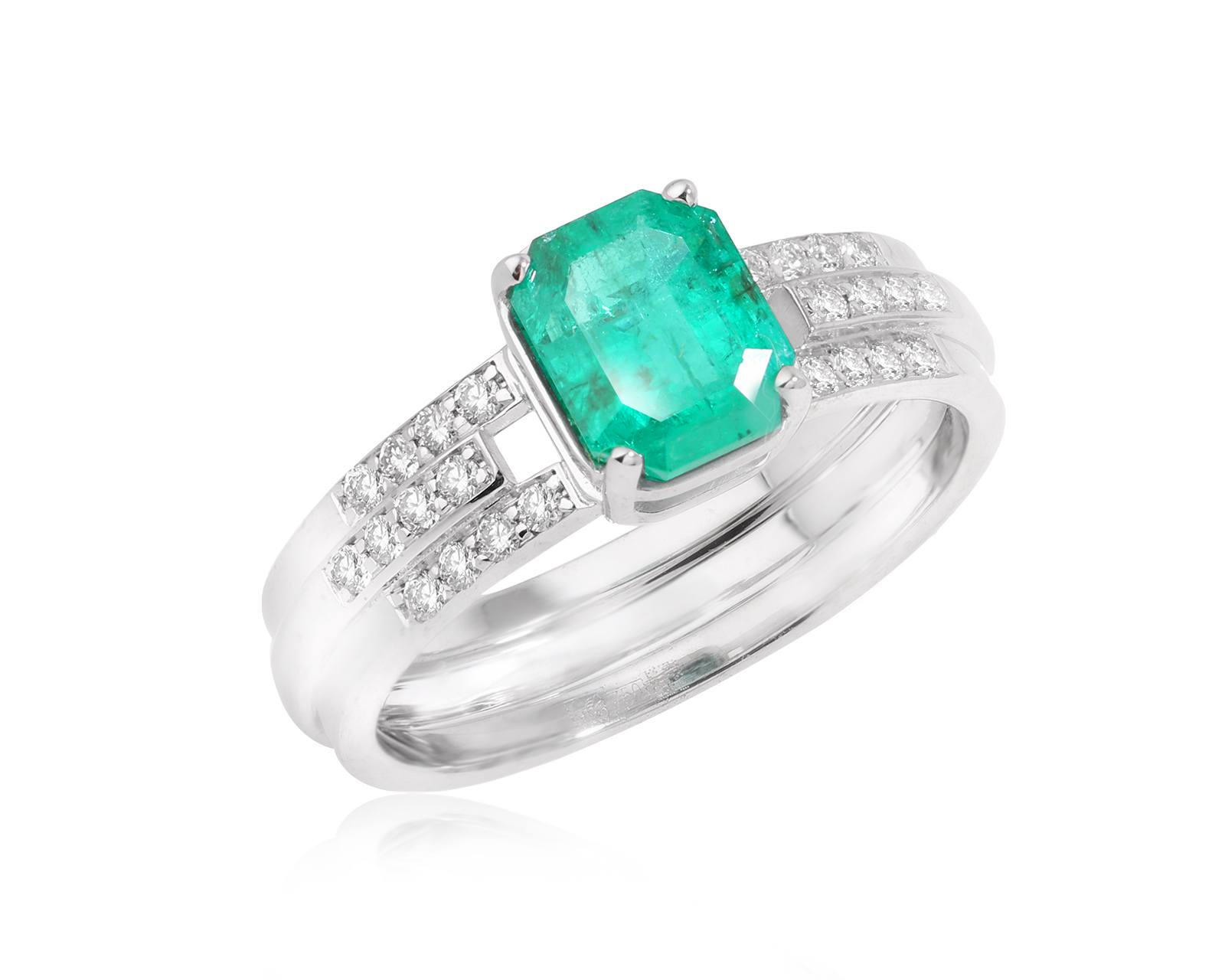 Золотое кольцо с изумрудом Урал 1.13ct и бриллиантами 0.19ct