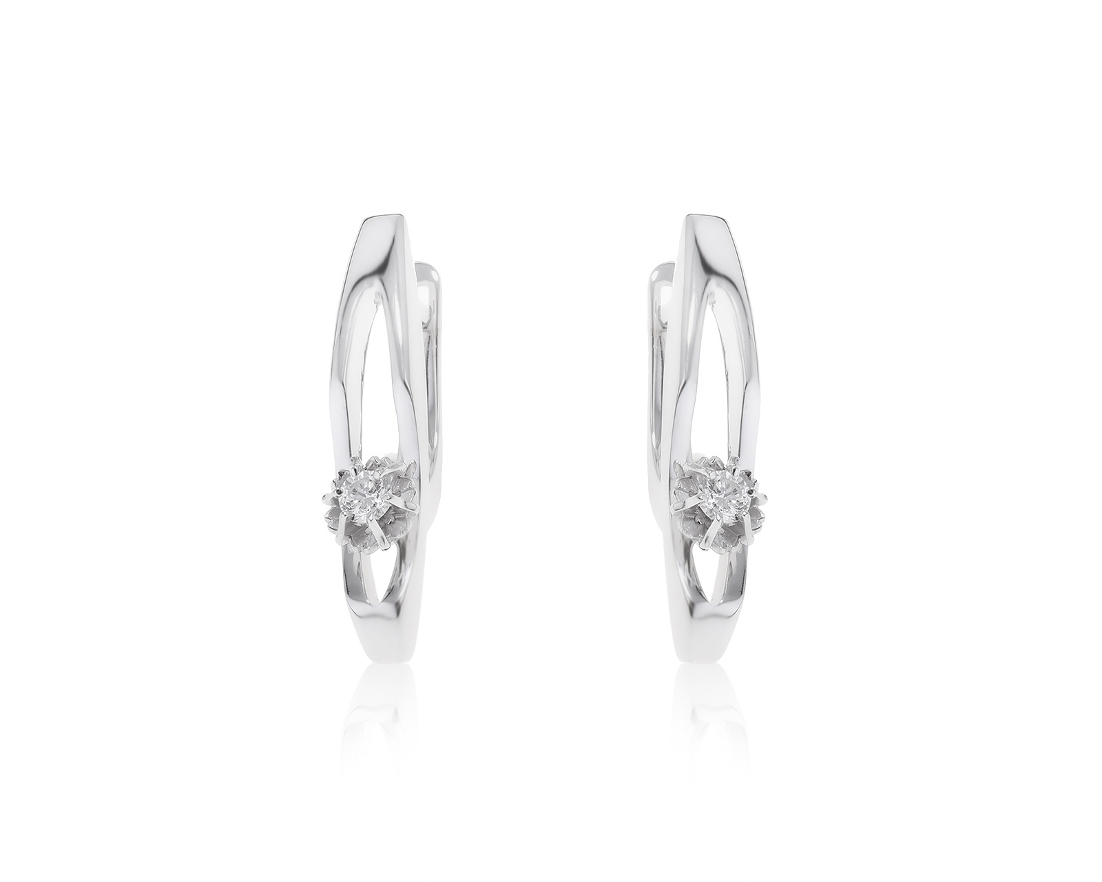 Чарующие золотые серьги с бриллиантами 0.12ct