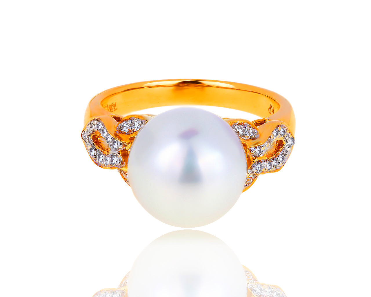 Роскошное золотое кольцо с жемчугом 11 мм и бриллиантами 0.15ct 240519/3
