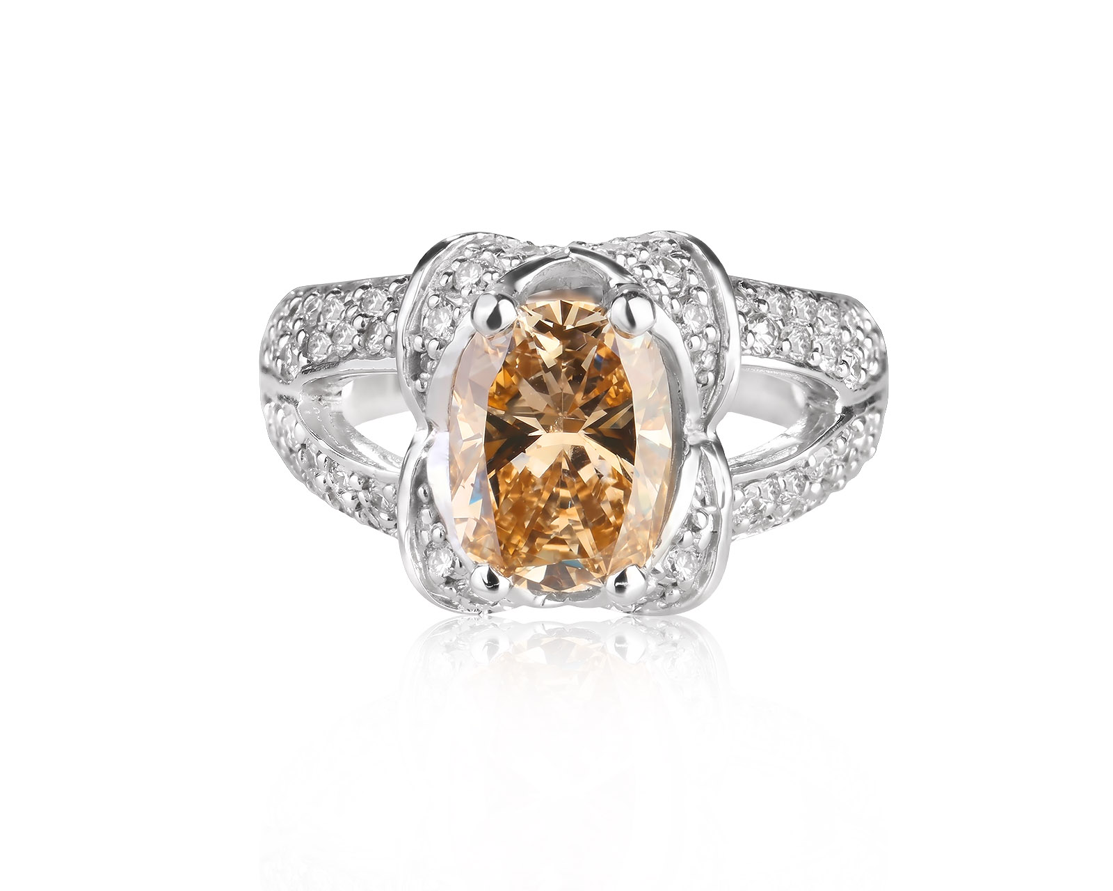 Золотое кольцо с бриллиантами 2.77ct