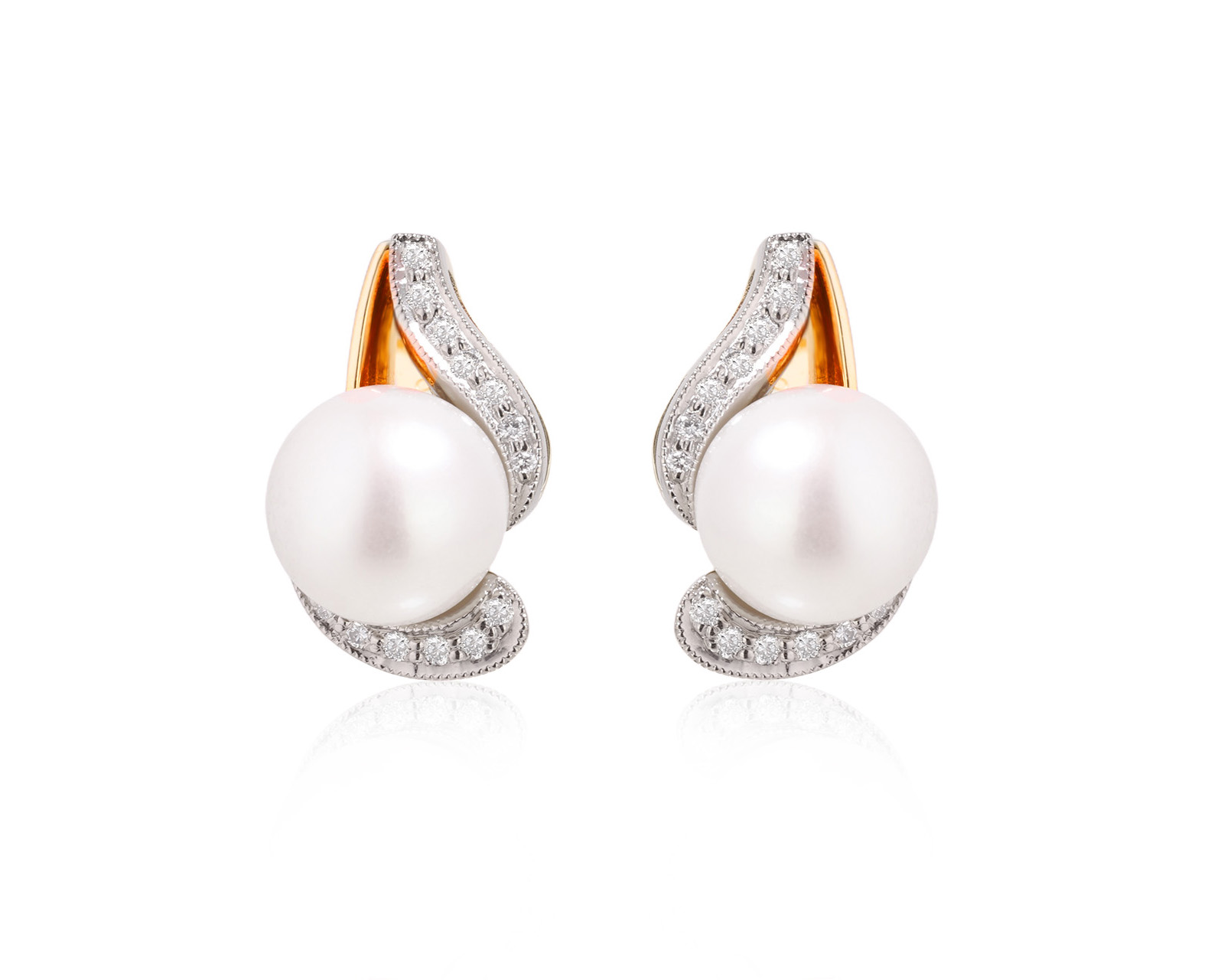 Золотые серьги с жемчугом 10.50 мм и бриллиантами 0.26ct 290425/7
