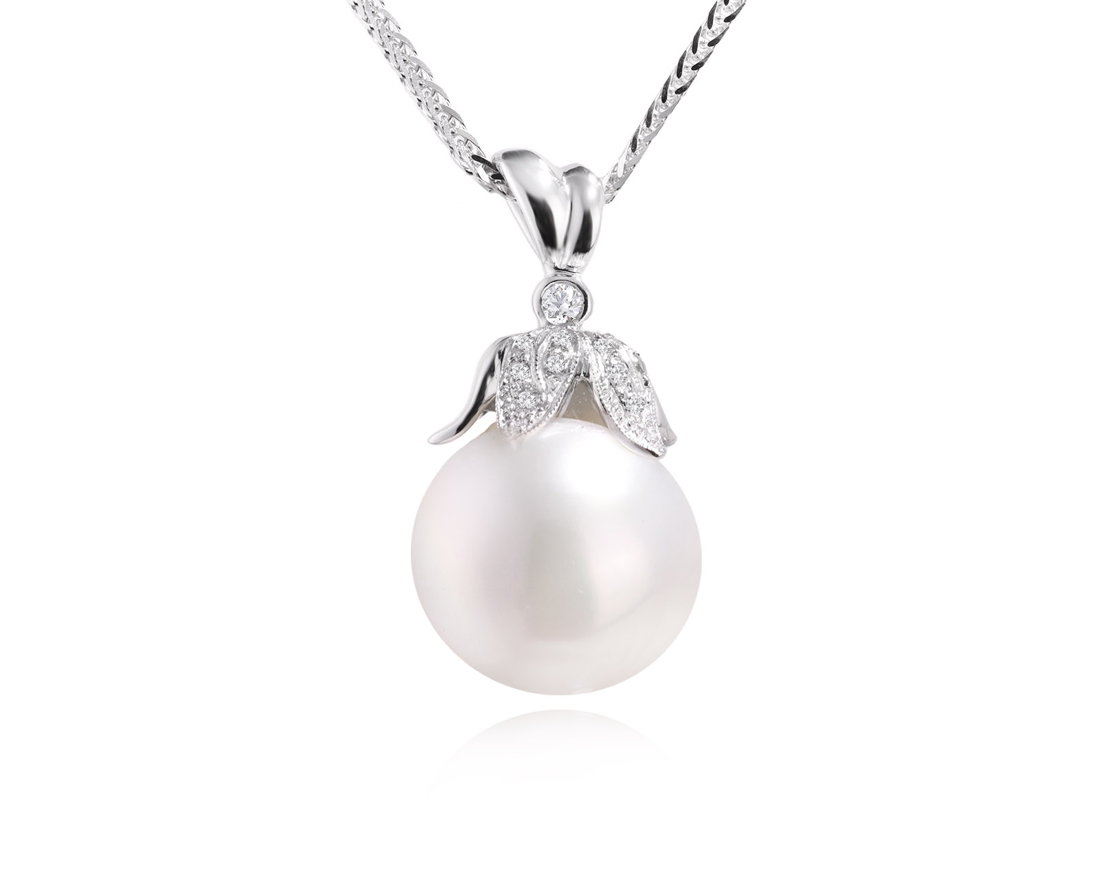 Золотой кулон с иттрий-алюминиевыми гранатами 0.10ct 271125/6