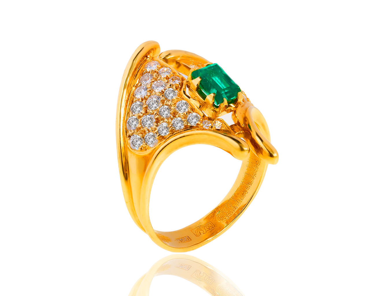 Золотое кольцо с изумирудом и бриллиантами 0.92ct 080419/2