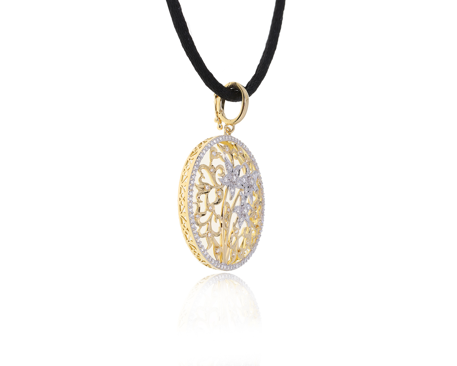 Золотой кулон с бриллиантами 0.57ct